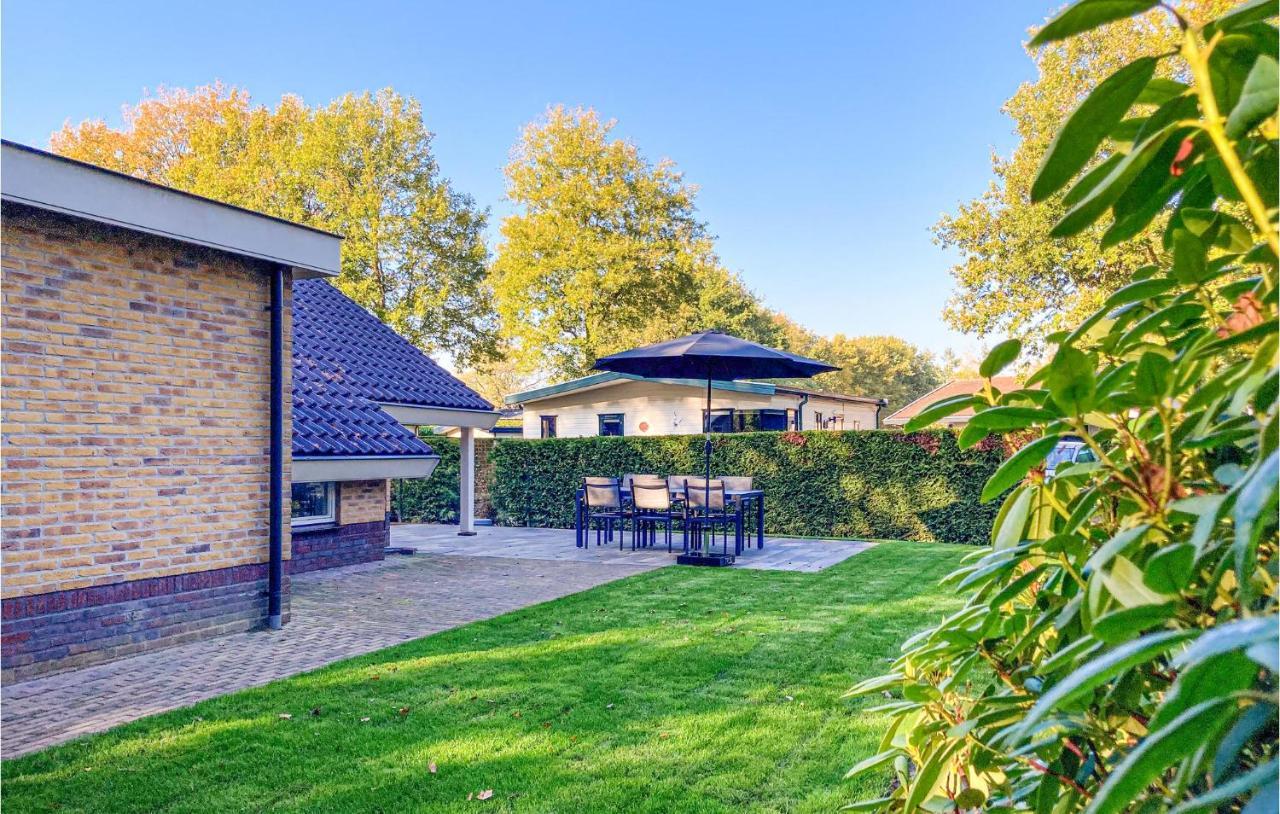 Nice Home In Putten With Kitchen Экстерьер фото