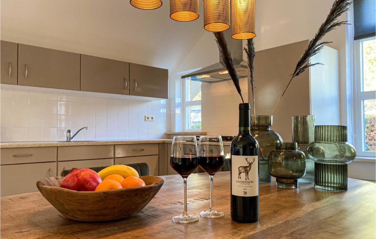 Nice Home In Putten With Kitchen Экстерьер фото